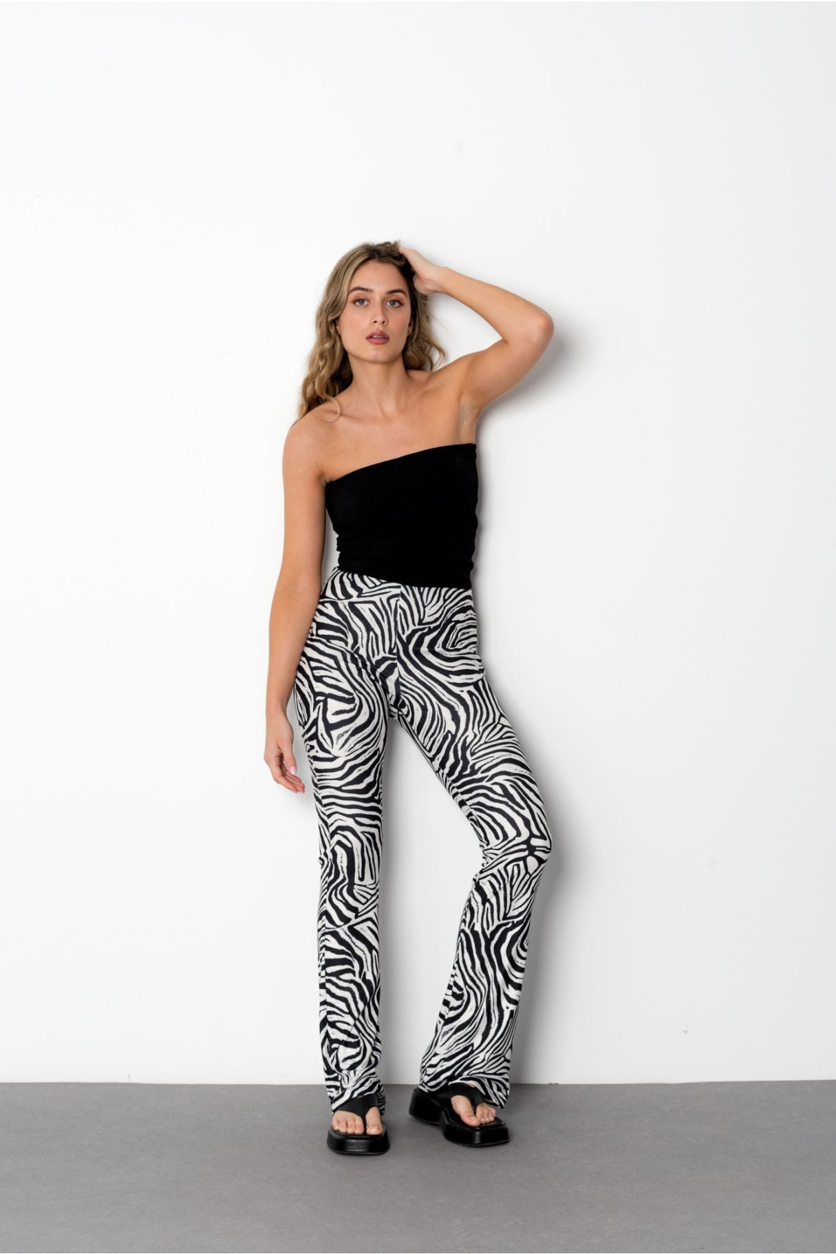 Pantalón animal print . - ZeniShop 