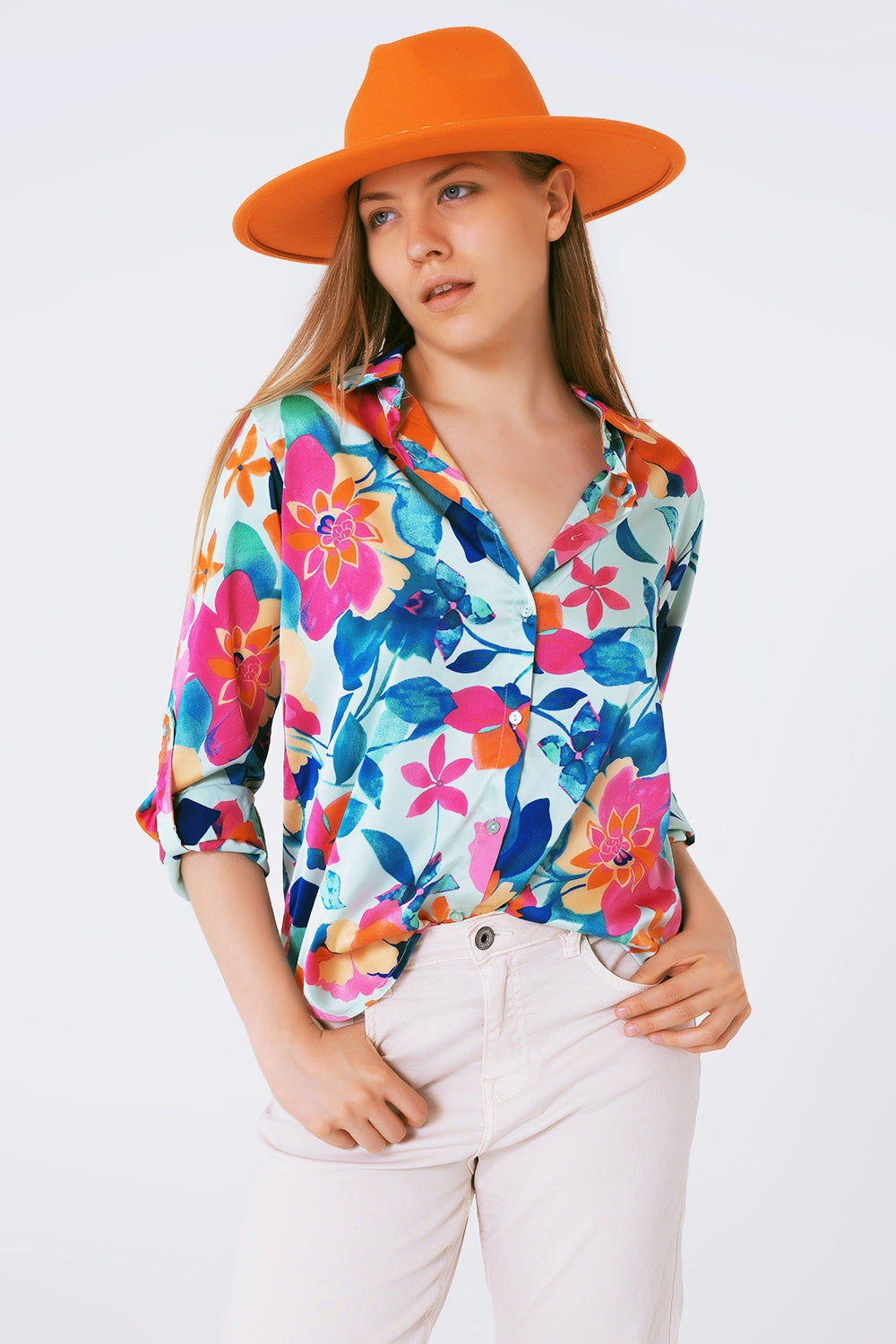 Q2 blusa de raso suave con estampado a flores