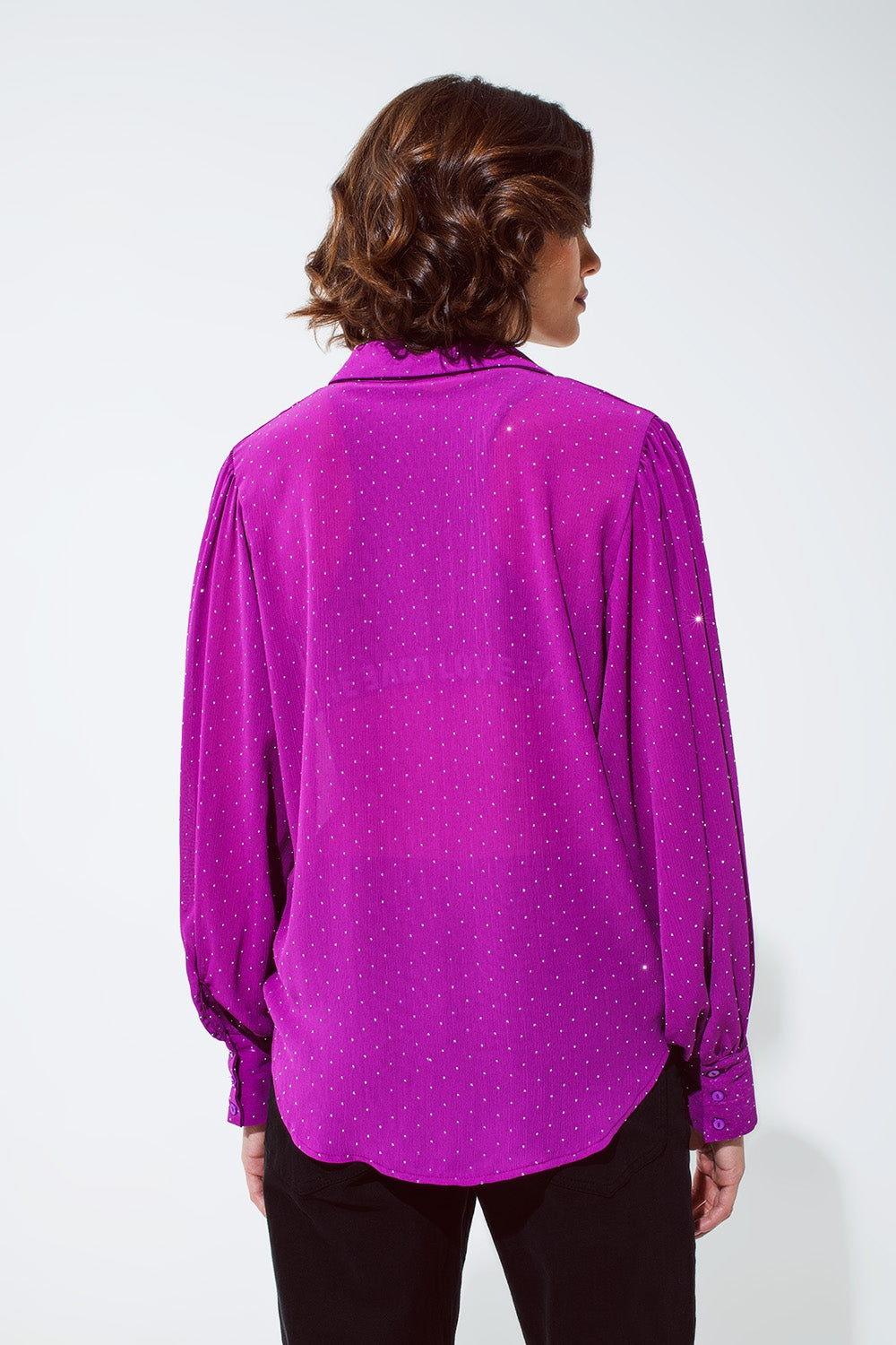 Q2 Blusa en magenta con detalle de strass