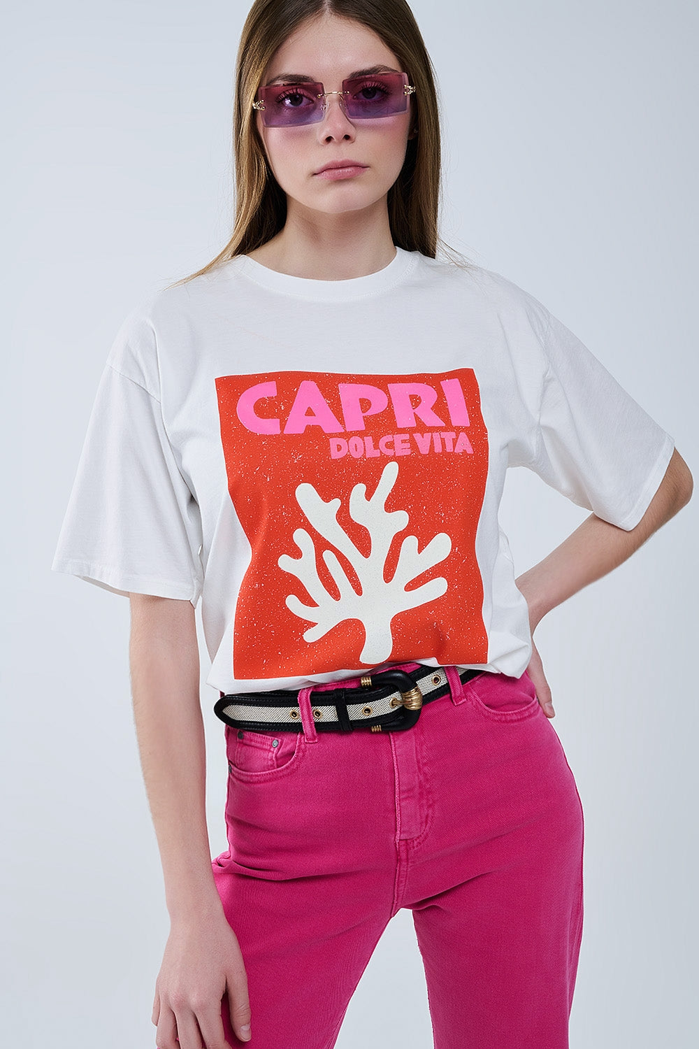 Q2 Capri La Dolce Vita Camiseta blanca con estampado gráfico