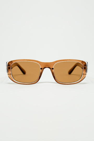 Q2 Gafas de sol ovaladas con montura camel transparente de alto brillo