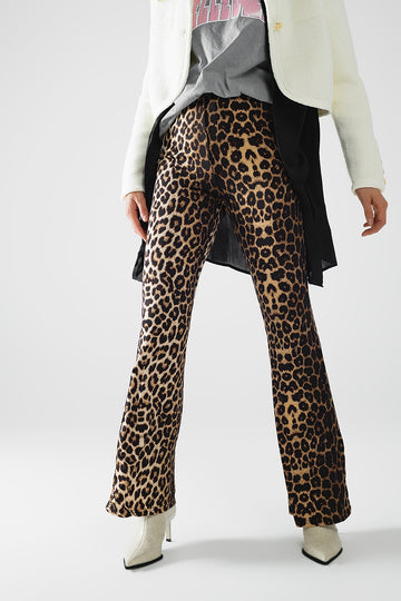 Q2 Leggings acampanados de Spandex con estampado de leopardo