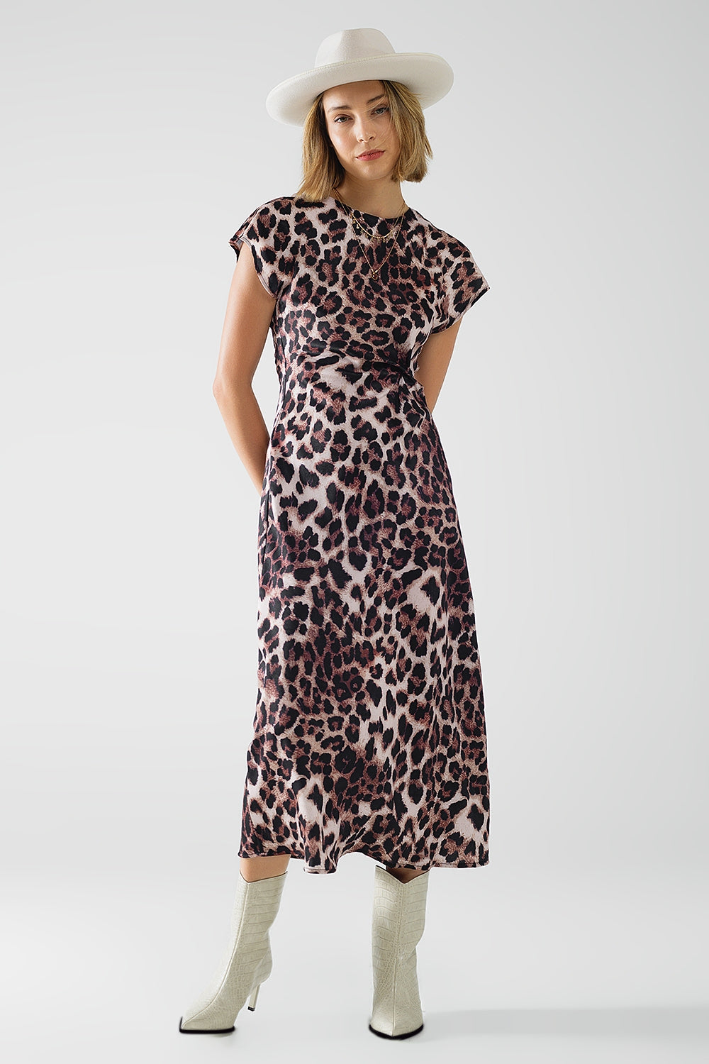 Q2 Maxi vestido con estampado de leopardo y detalle de nudo en la cintura