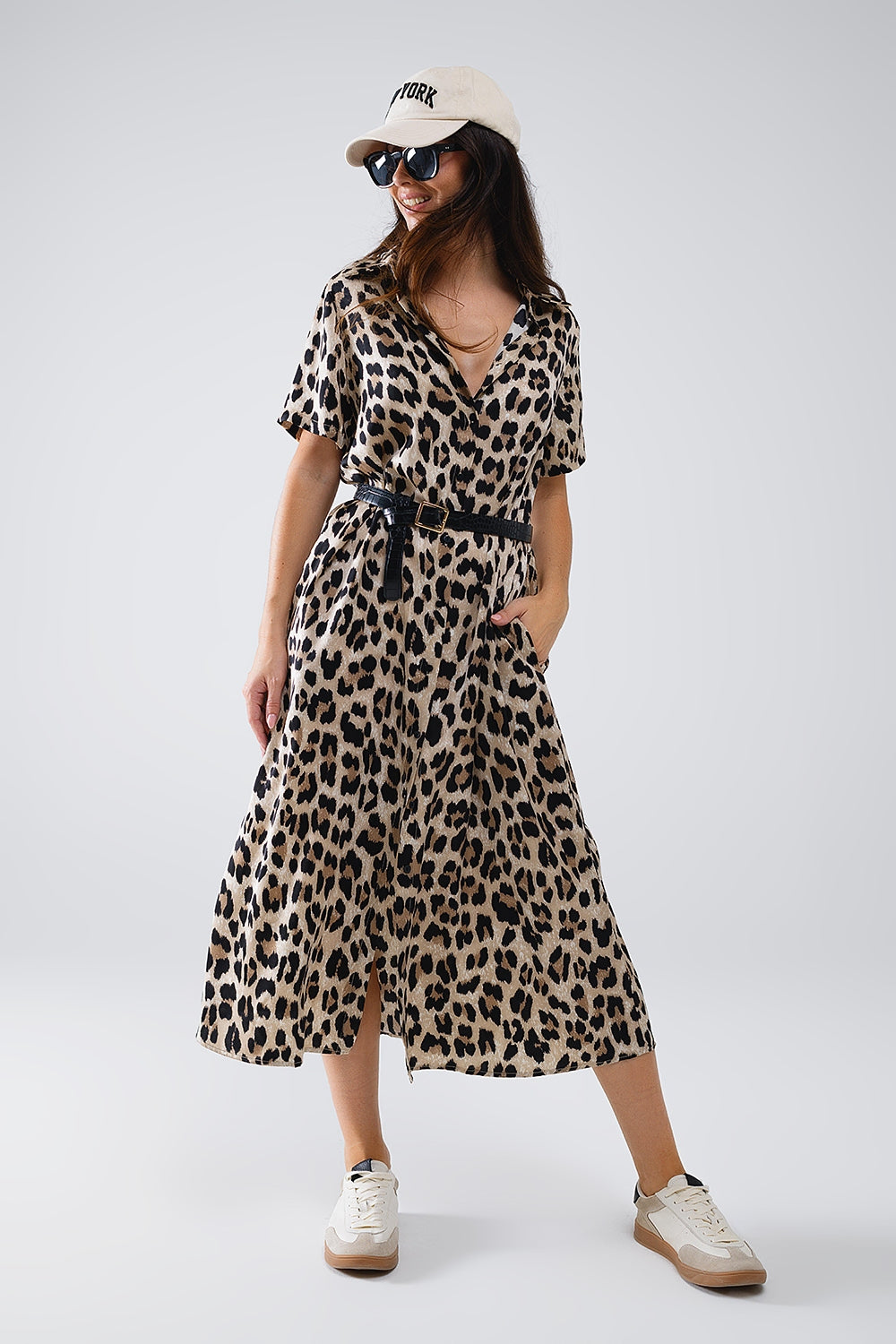 Q2 Vestido Midi Camisero De Manga Corta Con Cinturón En Estampado De Leopardo