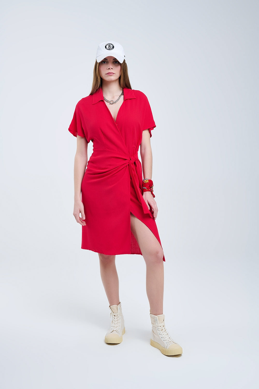 Q2 Vestido midi rojo con lazo lateral